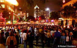 Better have some money if you want to shop or dine on Las Olas.  These people live in some sort of alternate universe.